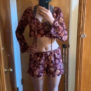 2 Piece: plunge neckline top and frilled shorts